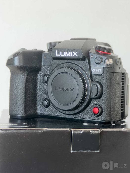 Продам камеру Panasonic GH7