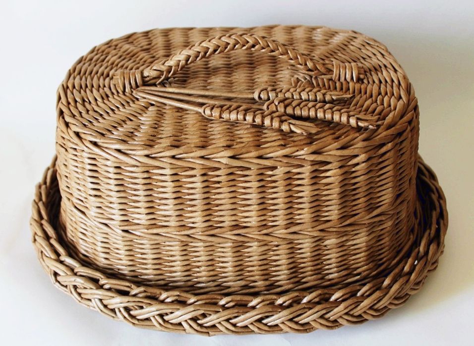 Хлебница плетеная