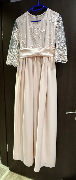 Нова официална рокля