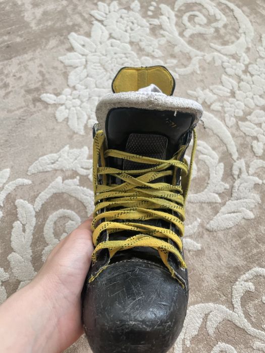 Коньки Bauer Supreme s160