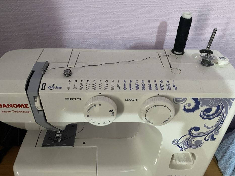 Швейная машинка JANOME