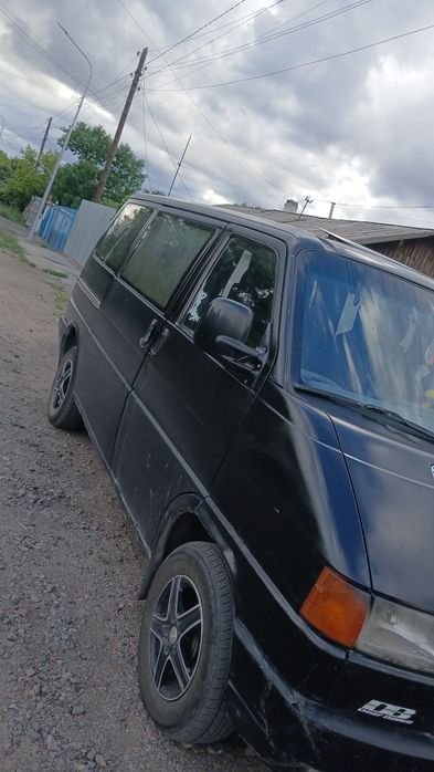 Продам Бус т-4. На ходу