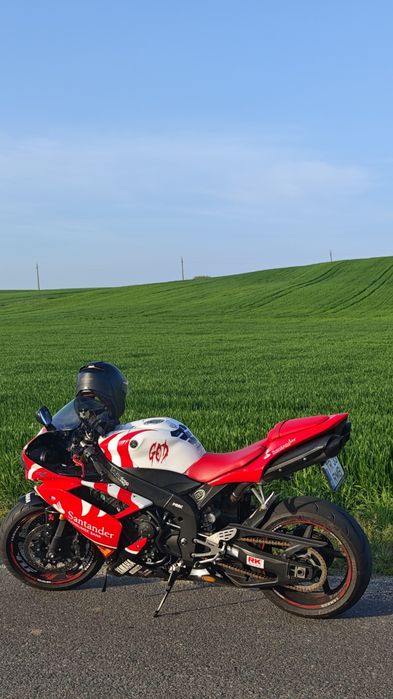 Yamaha R1 Santander