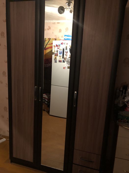 Продам шкаф