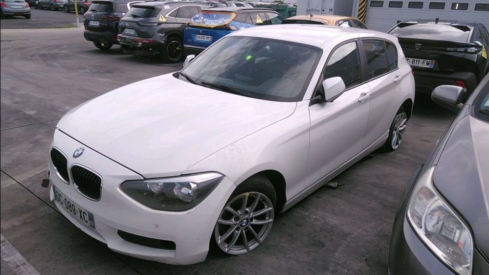 Bmw f20 118d 143hp x-drive НА ЧАСТИ ( бмв ф20 118хд 143 коня ръчка )