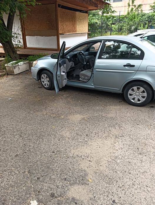HYUNDAI Accent 2007 — imagine 3