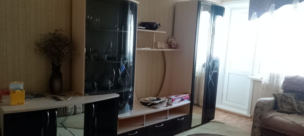 Продам стенку в гостиную