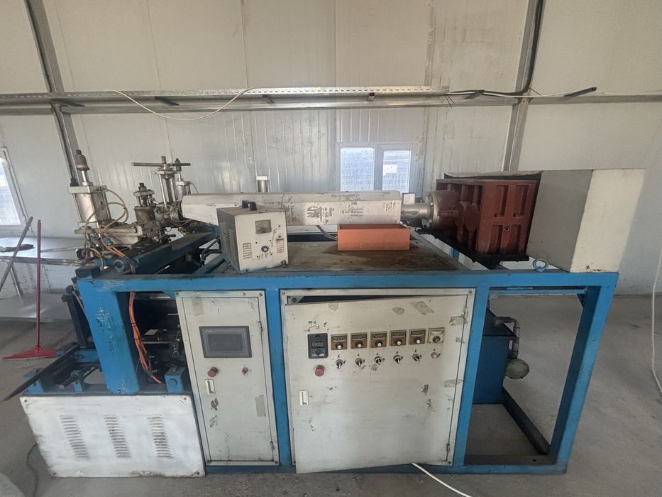 Выдувная аппарат пэт