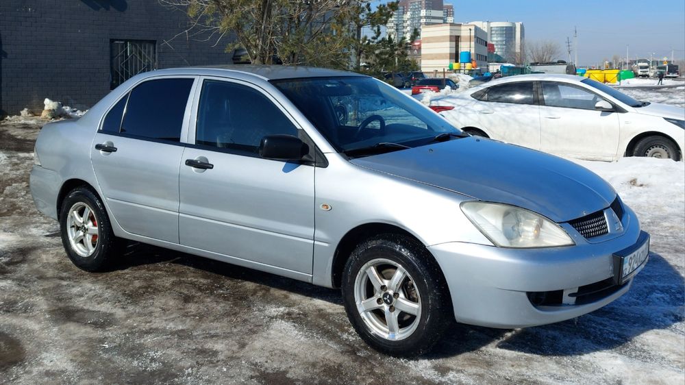 Продам Mitsubishi Lancer!