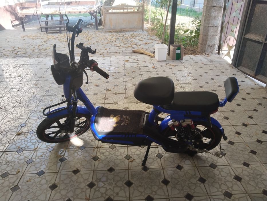 Скутер  “B11 SUPER BIKE” и “NICE BIK