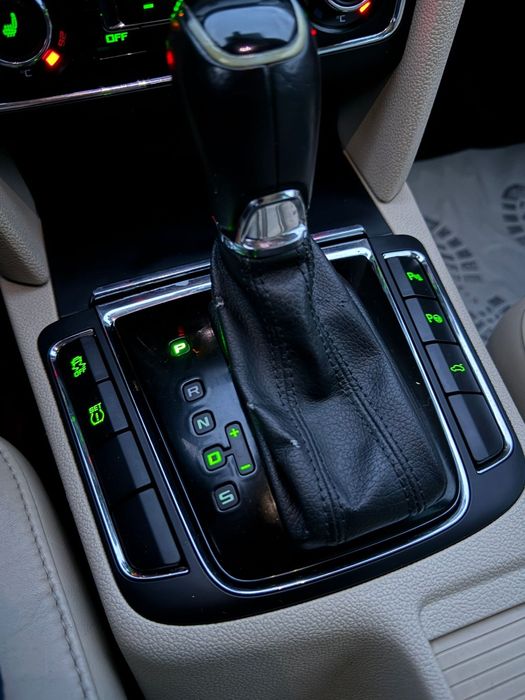 Skoda Superb 2.0 diesel DSG