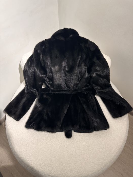 Продам норковую шубу