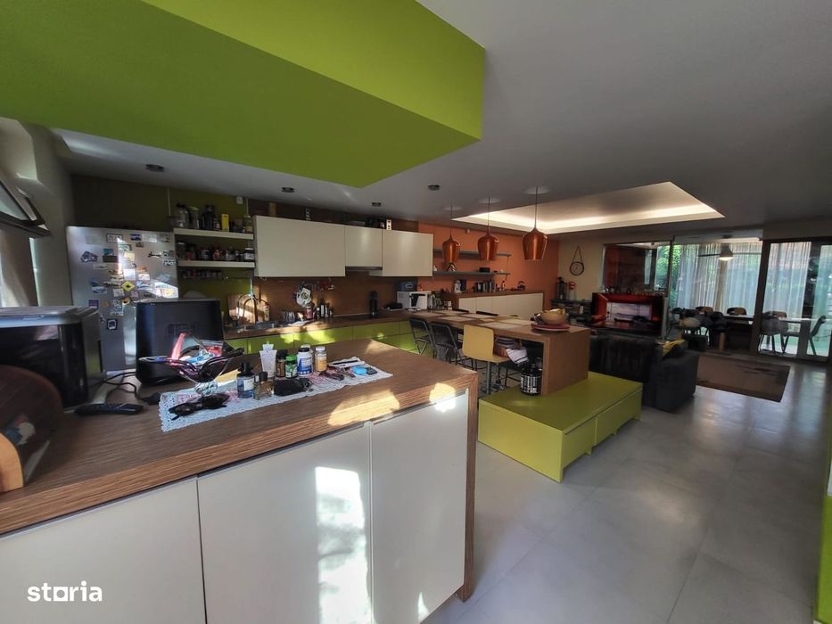 Casa P+1 În Baloțești – Lângă Pădure, Cramă, Beci Și Curte Amenajată