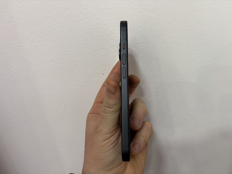 Iphone 15, Black, pentru piese