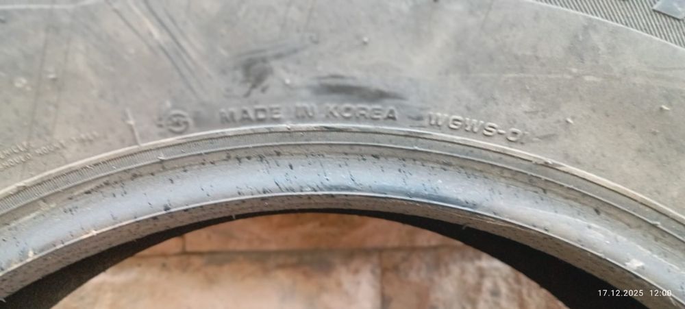 235/65 R17. Жағдайы жақсы.