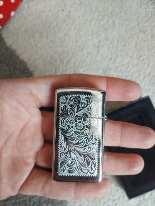 Vand Bricheta Zippo functionala
