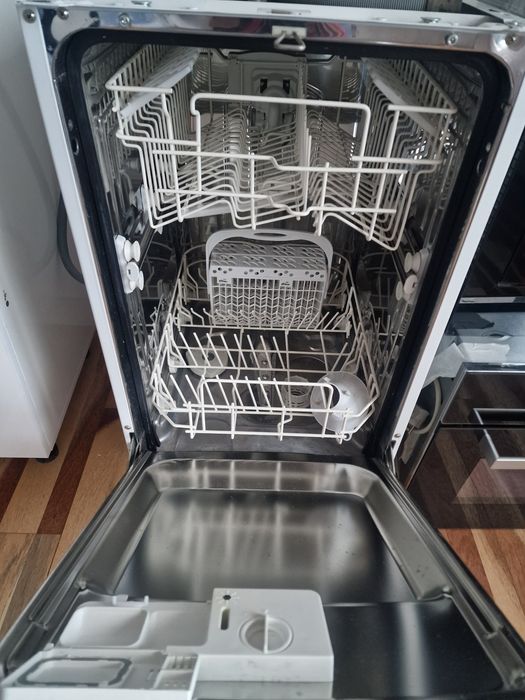 Мебель шкаф стол