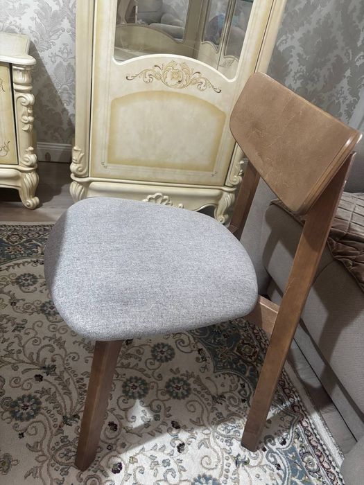 Раздвижной стол DAIVA CASA Orion Classic + 2 стула