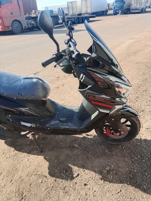 Продам мопед макси 150куб