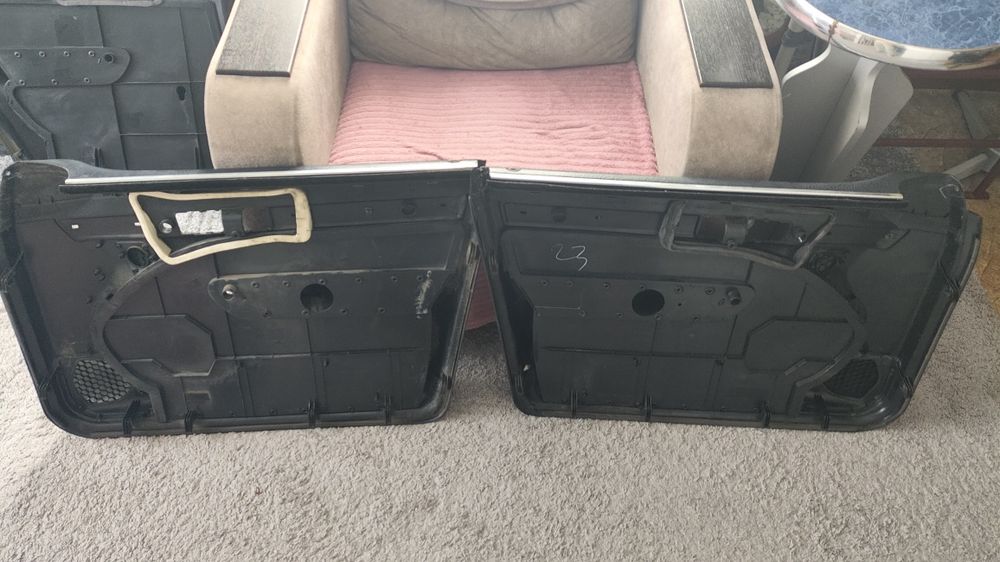 Обшивки дверей Ауди 100 с4