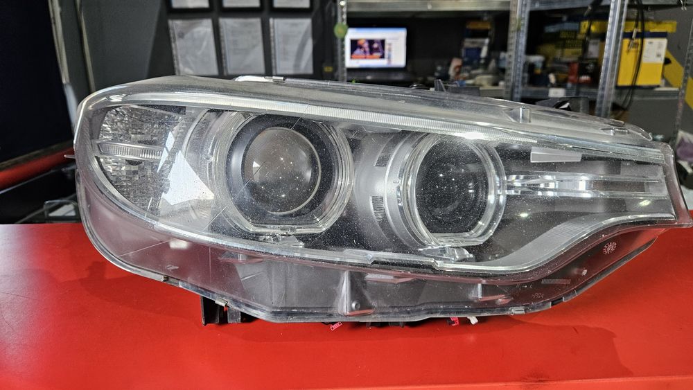 Far mini cooper, faruri Bmw X5 E70, MERCEDES BENZ GLk,stop touran 1T1