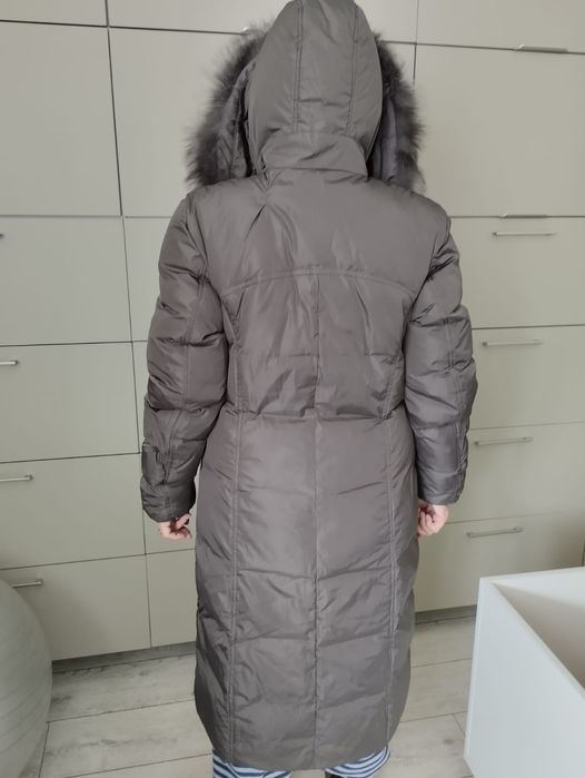Продам зимние куртки