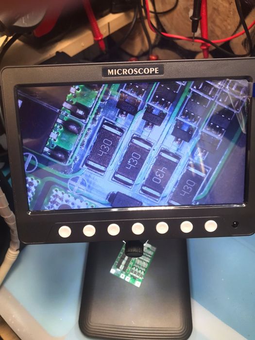 Microscop digital