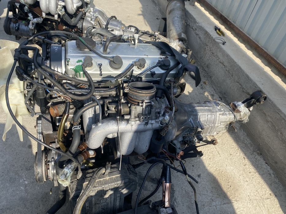 Двигатель 4G64