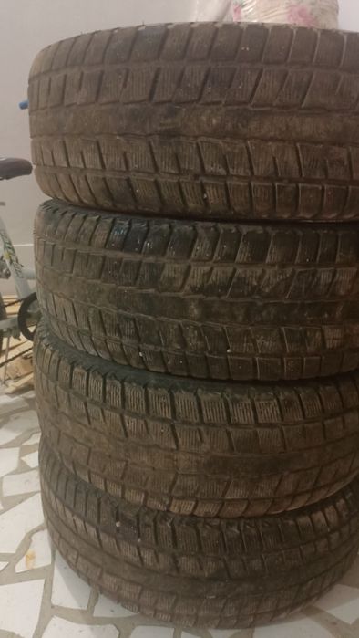 Продаю шины 265/65/17