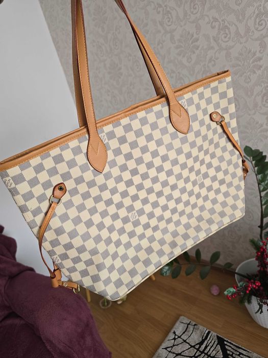 Geantă neverfull lv