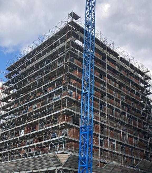 Inchiriere schelă metalică de fatadă, asigurăm și montare/demontare