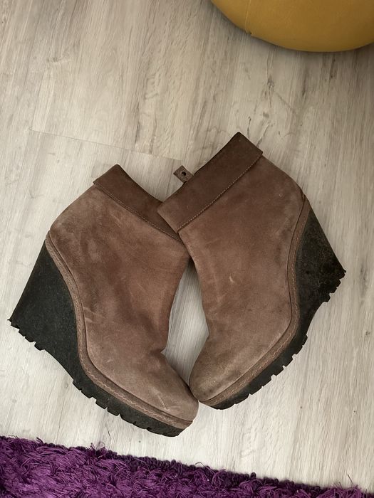 Botine piele naturala intoarsa