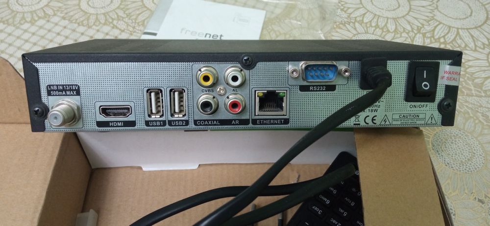 Продам тюнер для тв