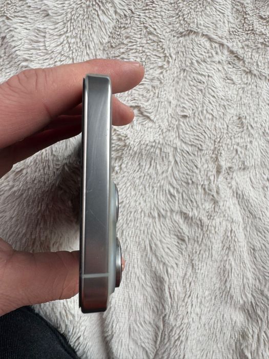 Vand iphone 16 pro max 512gb