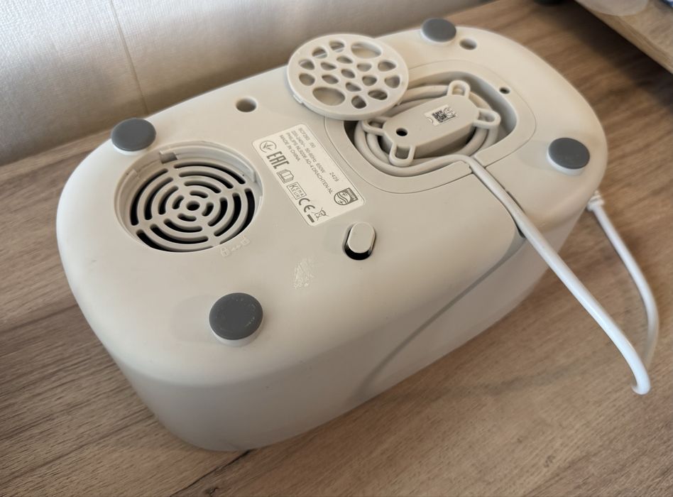 Електрически парен стерилизатор с изсушаване на бутилки Philips Avent Premium SCF 293