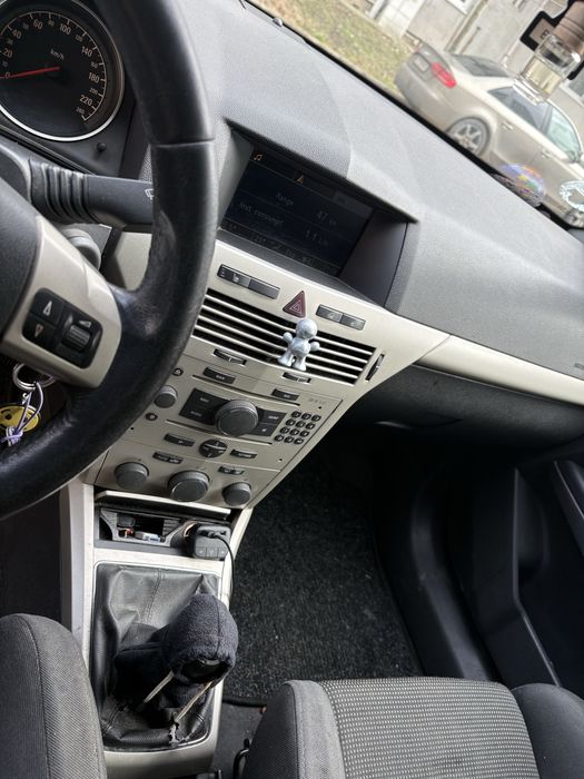 Opel astra H 1,9 2007