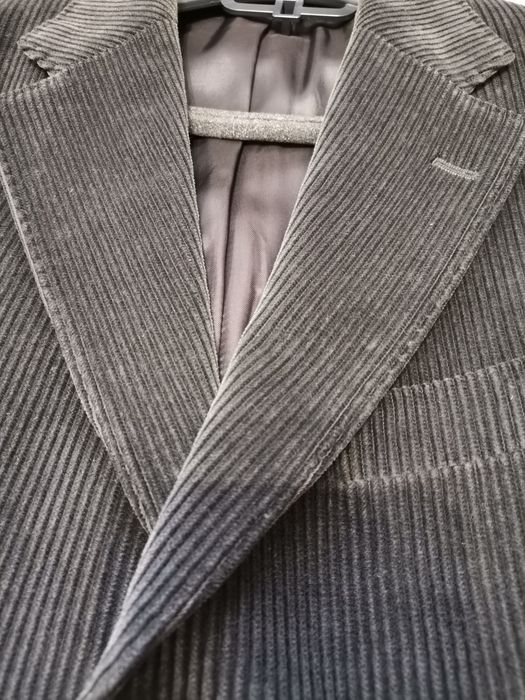 Vand costum raiat marimea 48 Alessandro Rutti regular