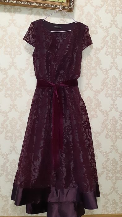 Платье вечернее, бордовое.