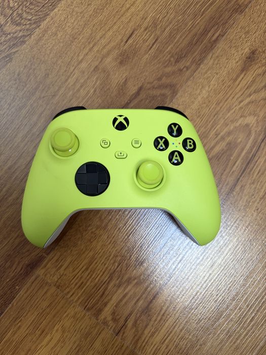 Xbox controller electric volt