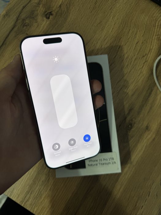 Iphone  16 pro акб 96 память 1 теребайт