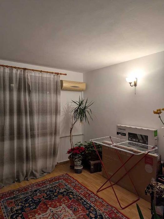 Apartament 3 camere, dec, Rahova