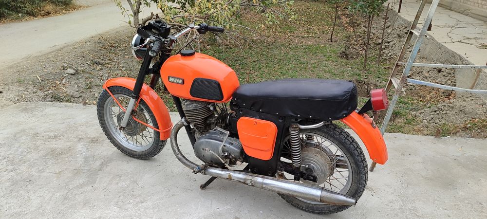 Иж планета 4 сотилади