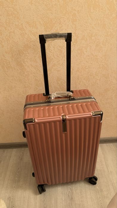 Qaynoq Safar uchun chemadan