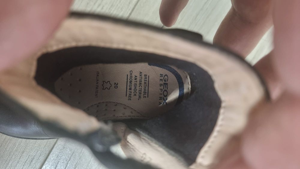 Ghete de fete Geox piele naturală