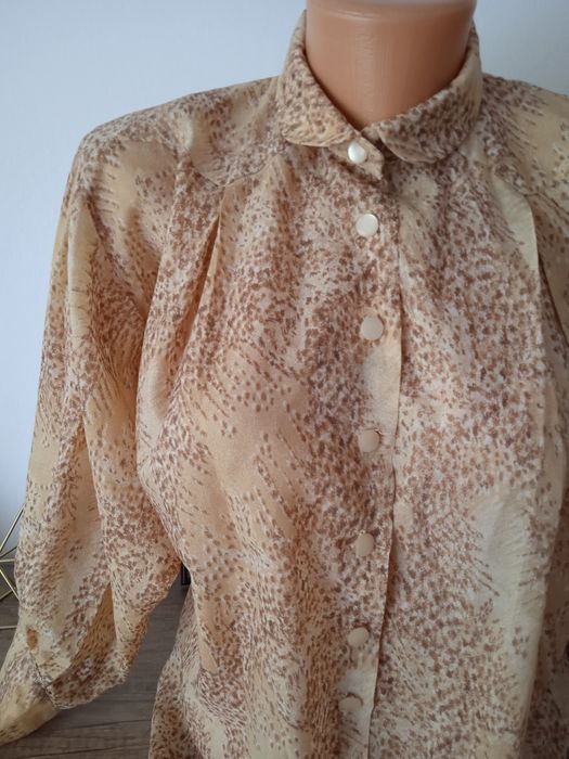 Cămașă, model retro