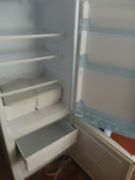 Продам холодильник Бирюса