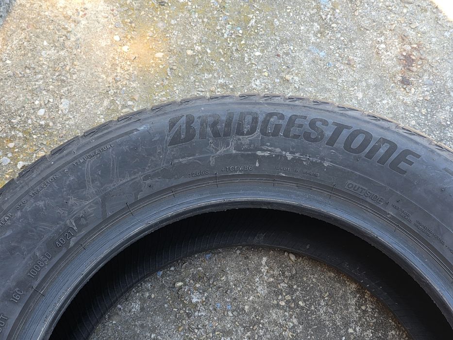 225/65 R17 Bridgestone Turanza