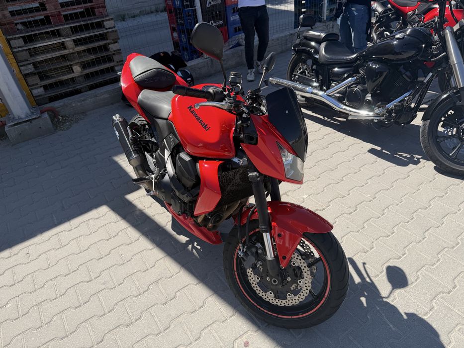 Motocicleta Kawasaki Z750 - A2