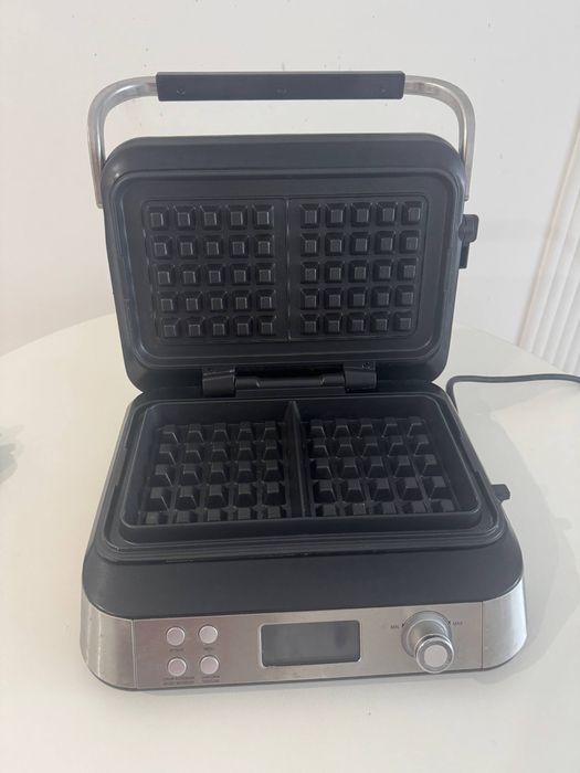 Продам вафельницу