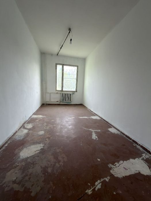 Продаётся 2 комнатная квартира, Химгородок